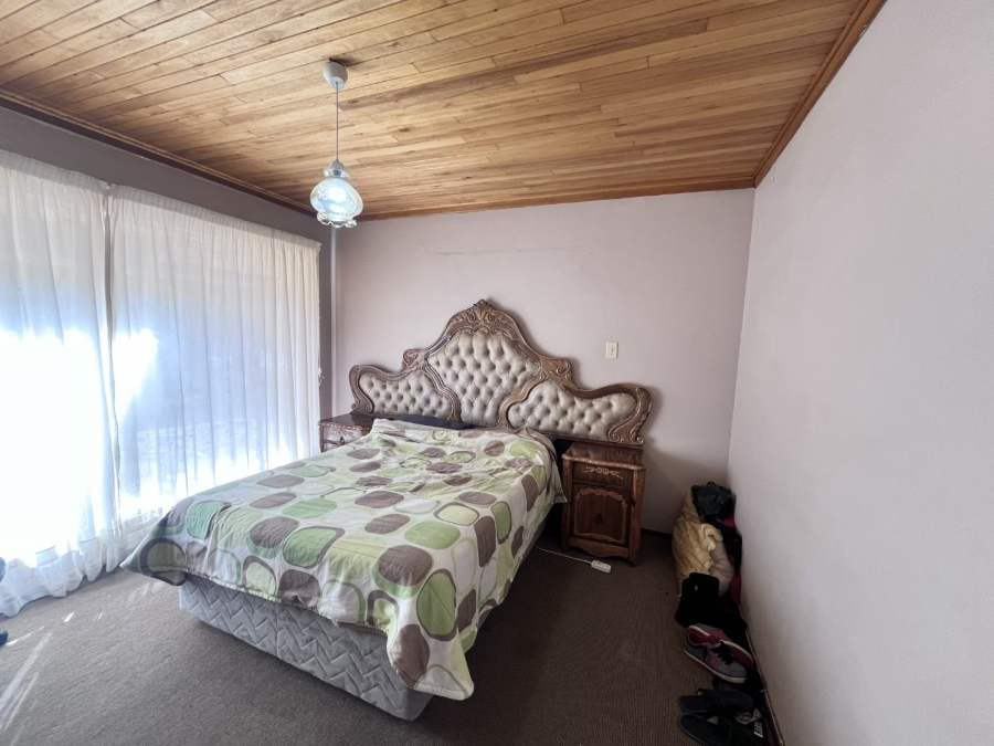 4 Bedroom Property for Sale in Pellissier Free State